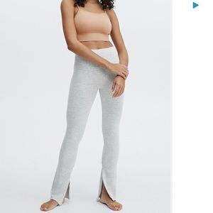 Fabletics Cloud Seamless High-Waisted Pant
